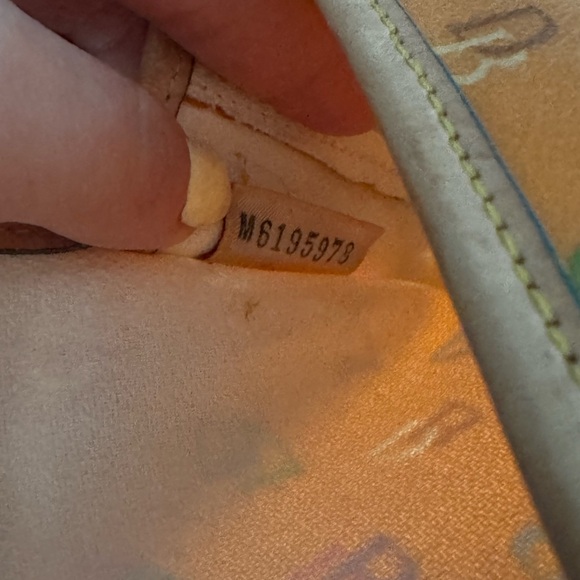 Vintage Dooney and Bourke Orange Wristlet Y2K - Picture 7 of 9